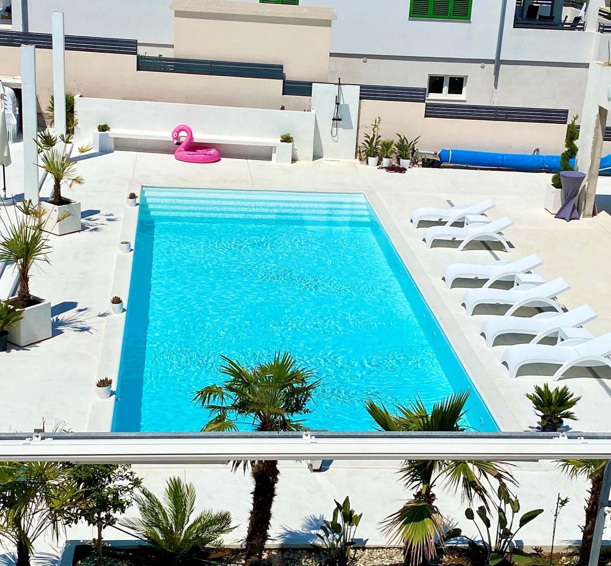 Nautica Apartment ราชานาส ภายนอก รูปภาพ