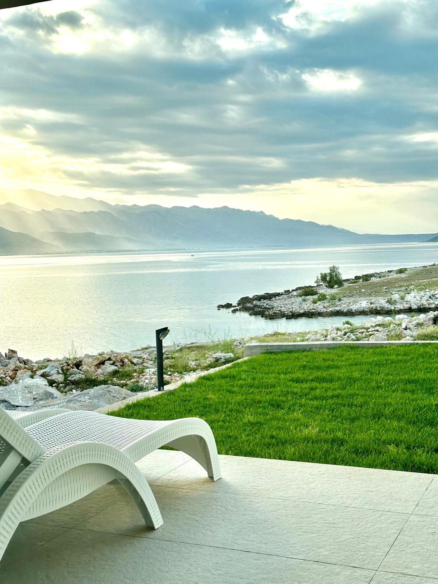 Nautica Apartment ราชานาส ภายนอก รูปภาพ